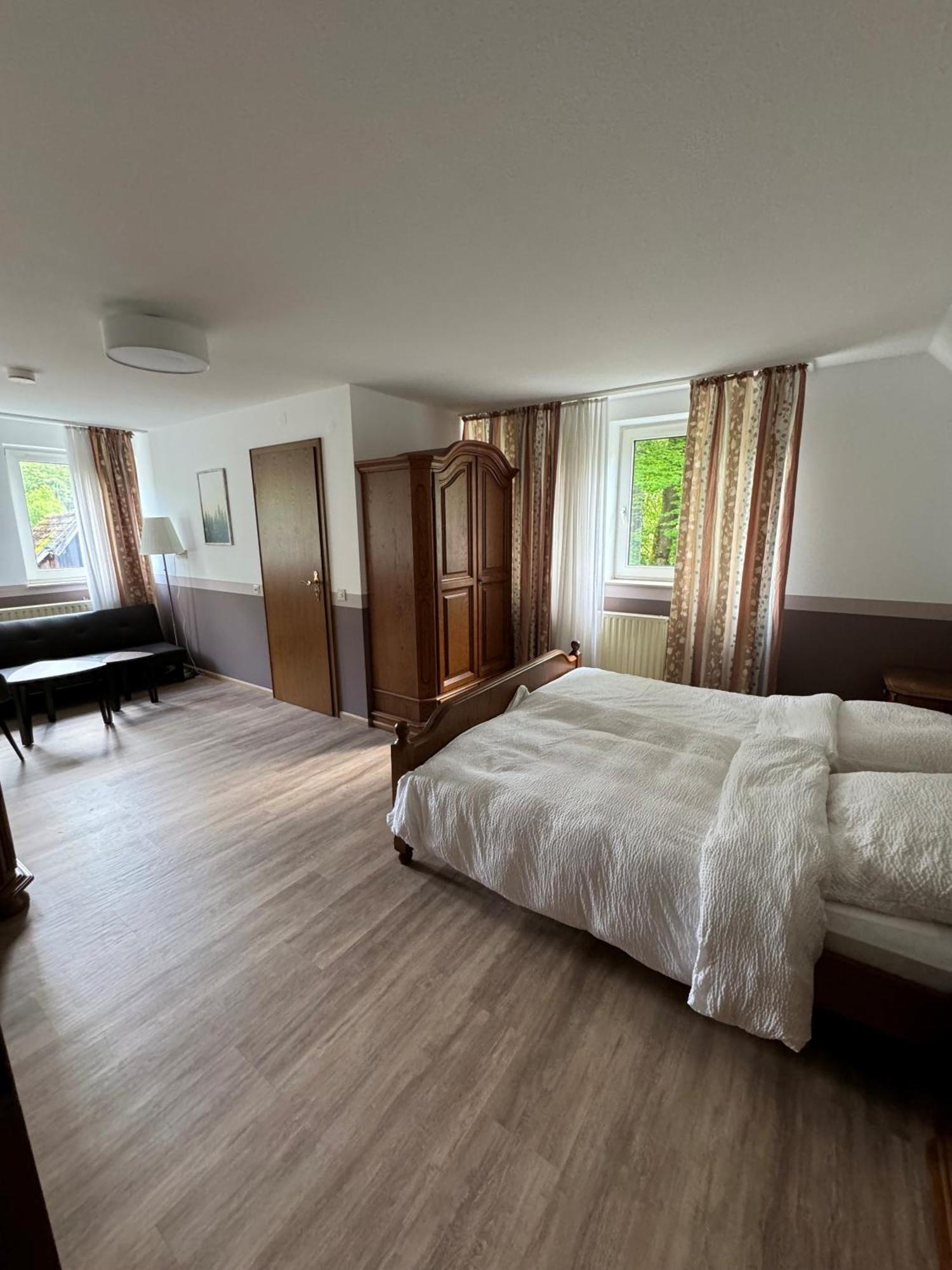 Hotel Zur Muehle Iserlohn Phòng bức ảnh